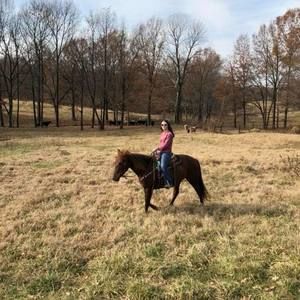 Meet your Posher, Leanne